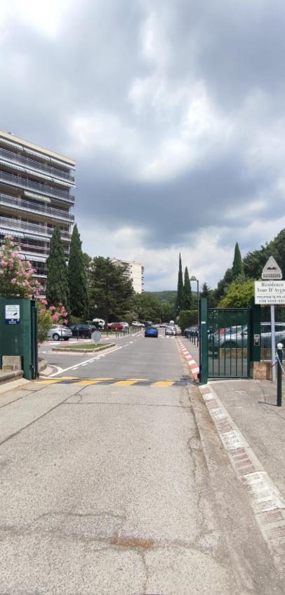Grand T2 Lumineux Et Climatise Avec Balcon Lägenhet Aix-en-Provence Exteriör bild