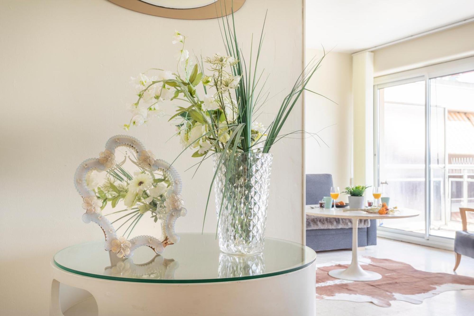 Grand T2 Lumineux Et Climatise Avec Balcon Lägenhet Aix-en-Provence Exteriör bild